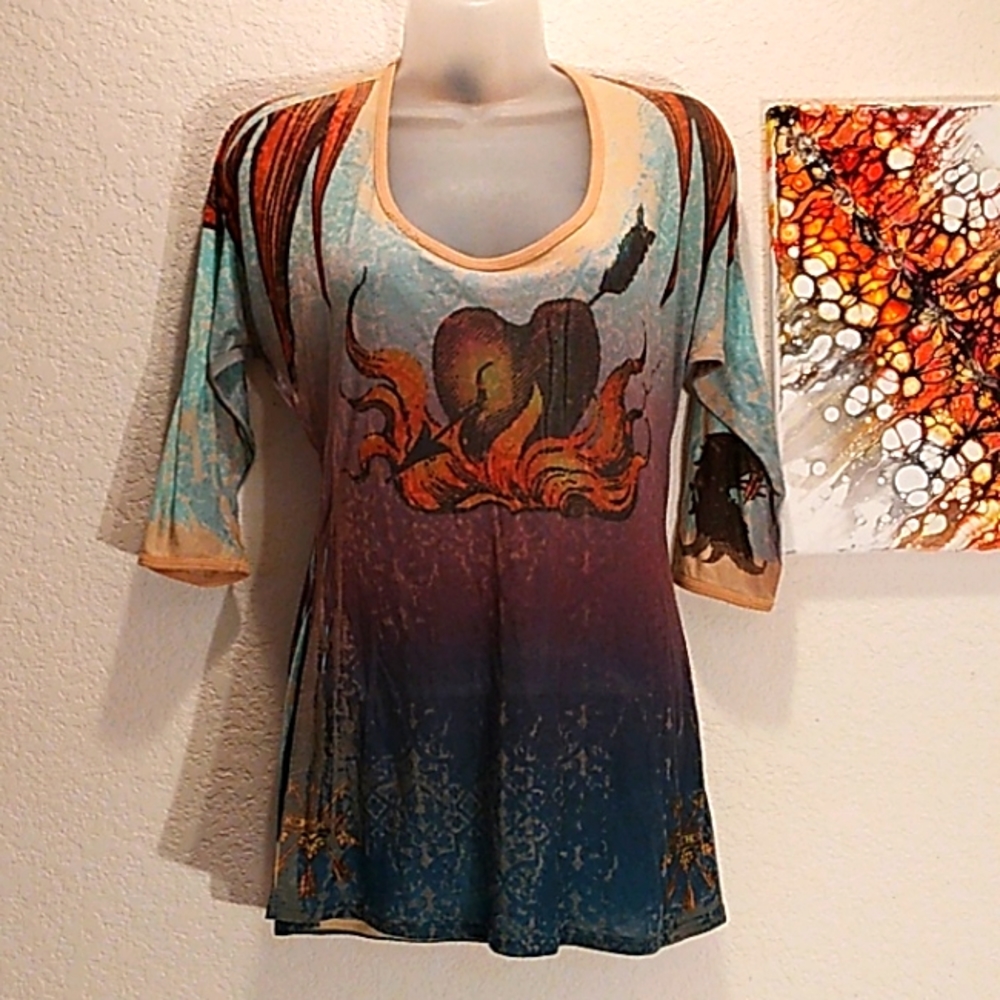 BUTTERFLY DROPOUT INCREDIBLE GRAPHICS TEE